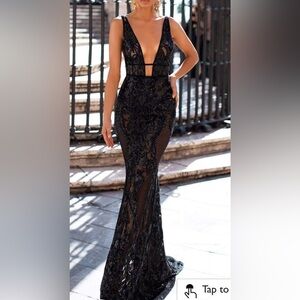 Alamour the Label - Elyse gown - Black